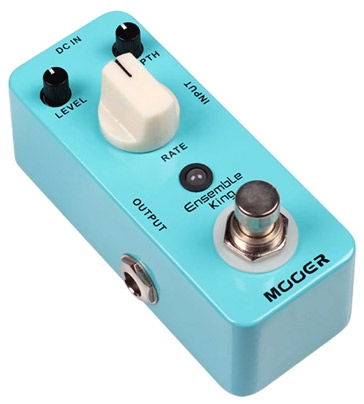 Mooer Ensemble King Chorus Pedal Guitarra MCH1