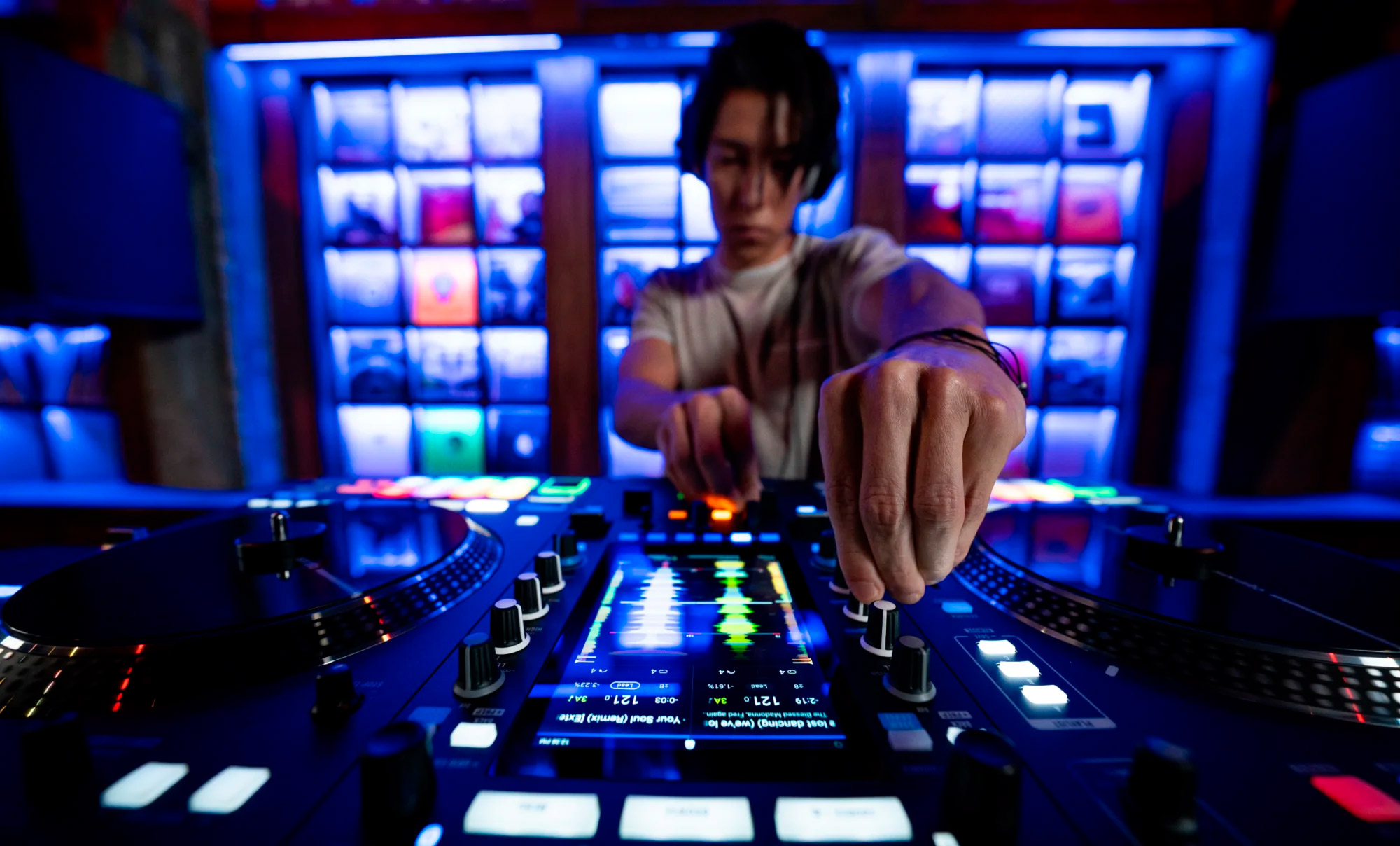 rane system one world music (1)